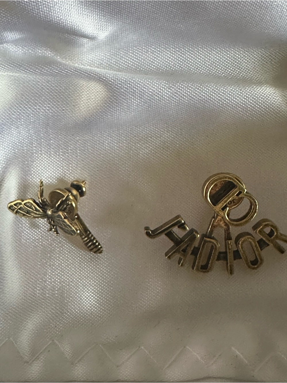 Christian Dior J’Adior Bee Asymmetric Stud Earrings Full Set Authenticated - Picture 4 of 13